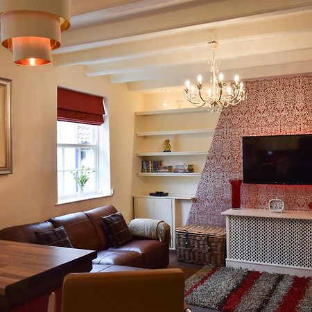 Villa Honeyz Hideaway Whitby Exterior foto